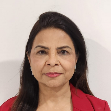 Bhawna female driving instructor at My Licence Driving School